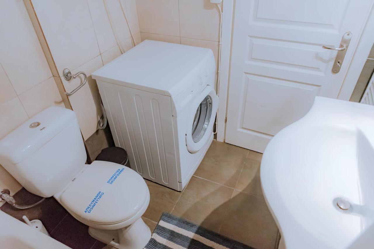 Acropolis Studio Apartment Athena Bagian luar foto